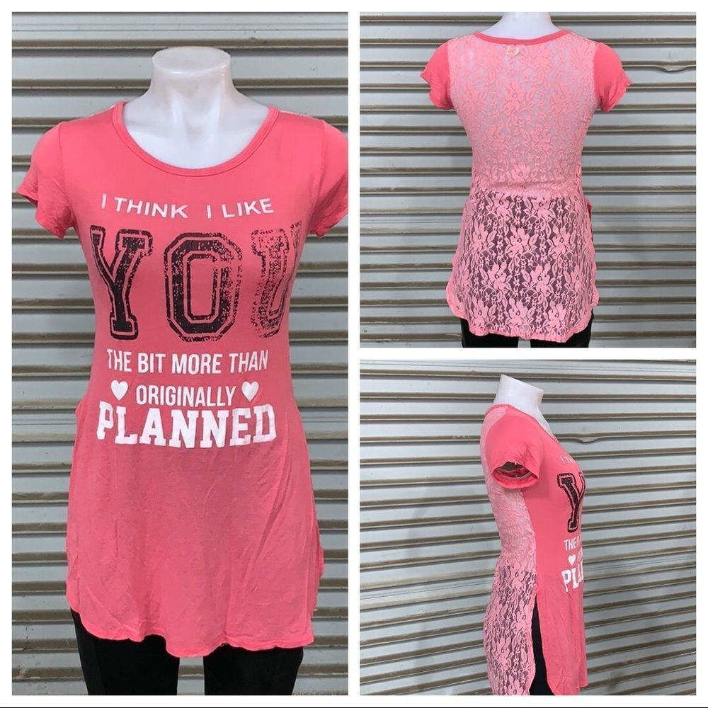 🛍️Stephanie pink lace back top